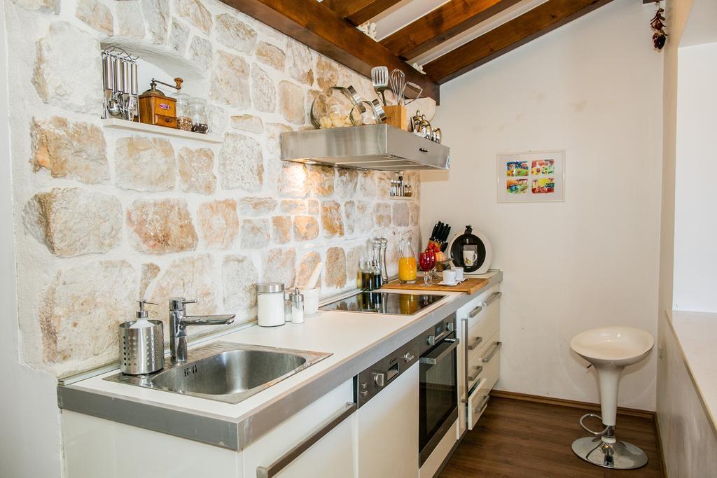 Apartament Catherine'S Garden Szybenik Pokój zdjęcie