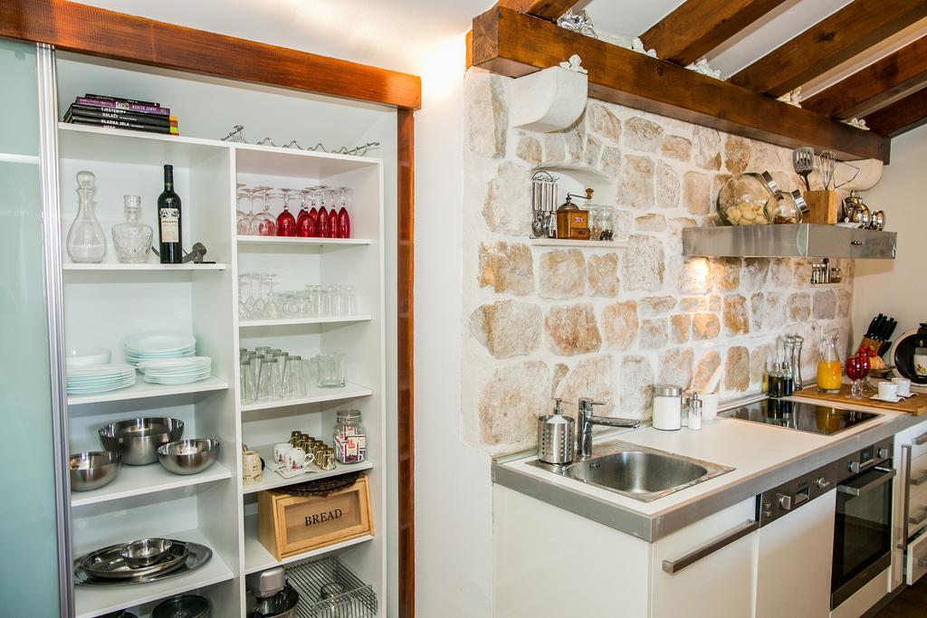 Apartament Catherine'S Garden Szybenik Pokój zdjęcie